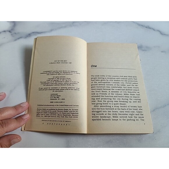 Loveswept 226 Out Of The Mist By Sara Orwig Paperback - Picture 4 of 10